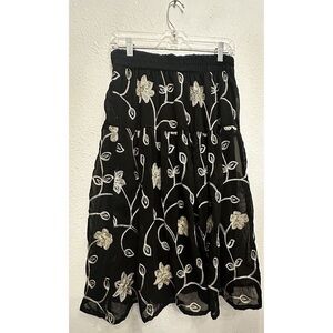 Elegant Black Floral Embroidered Women's Top